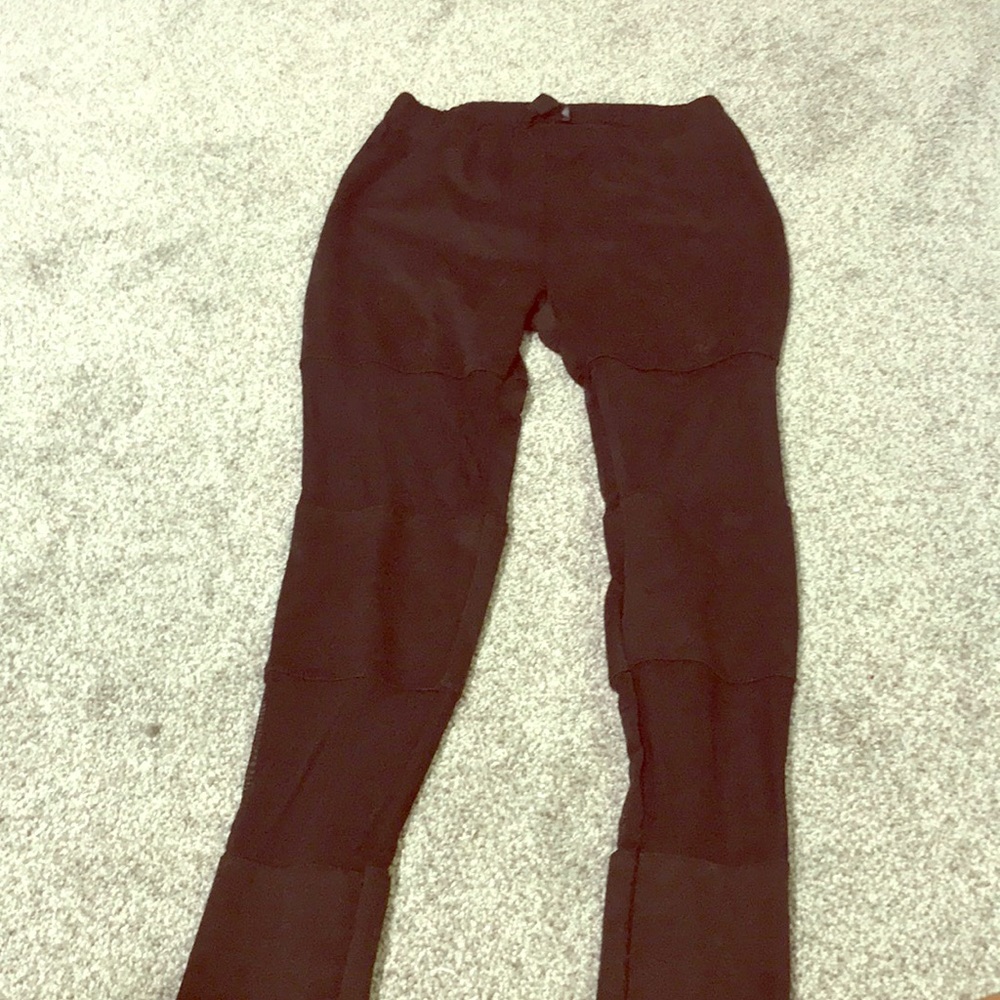 Forever 21 leggings.